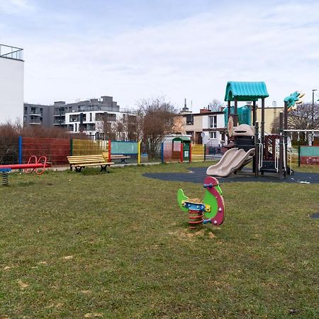 Lotte Apartment - Parking Podziemny, Osiedle Strzezone Gliwice Bagian luar foto