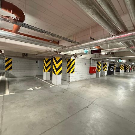 Lotte Apartment - Parking Podziemny, Osiedle Strzezone Gliwice Bagian luar foto