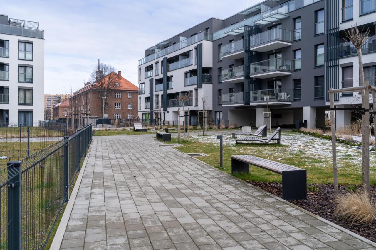 Lotte Apartment - Parking Podziemny, Osiedle Strzezone Gliwice Bagian luar foto