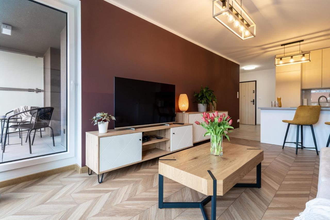 Lotte Apartment - Parking Podziemny, Osiedle Strzezone Gliwice Bagian luar foto